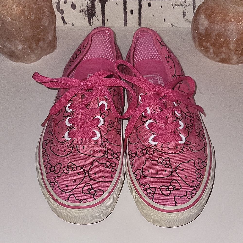 Vans Pink Hello Kitty Sneakers Sz 7, Eu 37